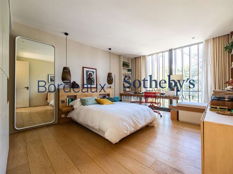 House Bordeaux - 5 bedrooms - 400m²