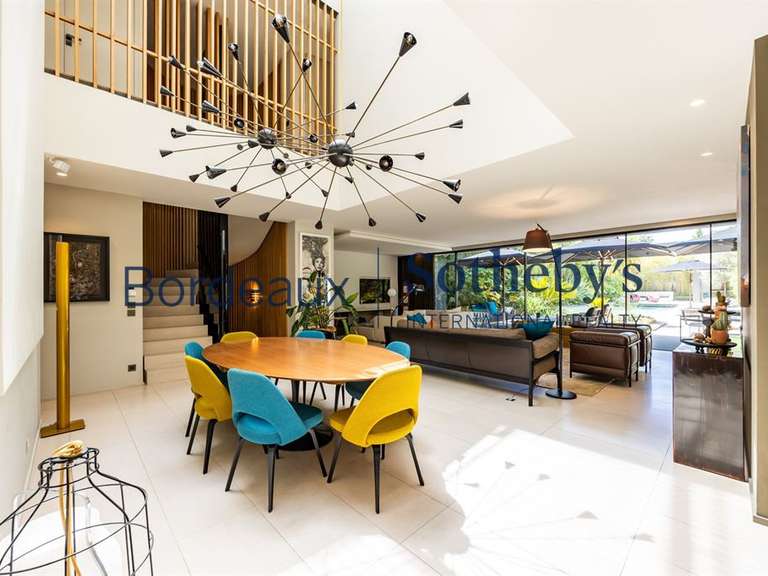 House Bordeaux - 5 bedrooms - 400m²