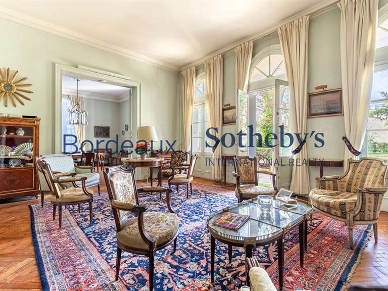 House Bordeaux - 5 bedrooms - 350m²