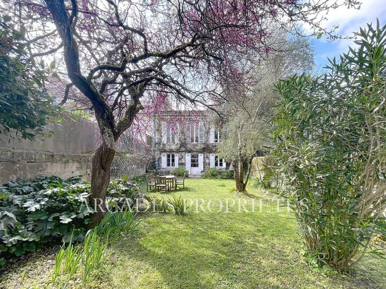 Maison Bordeaux - 5 chambres - 174m²