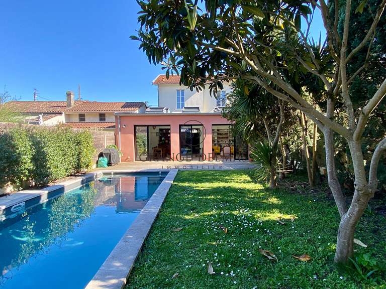 Maison Bordeaux - 5 chambres - 155m²