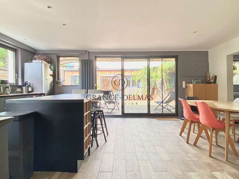 Maison Bordeaux - 5 chambres - 133m²