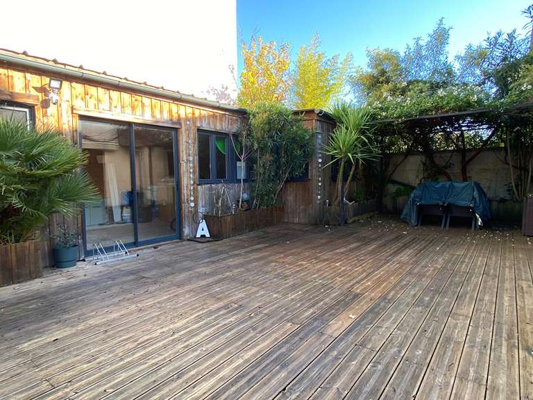 House Bordeaux - 5 bedrooms - 133m²