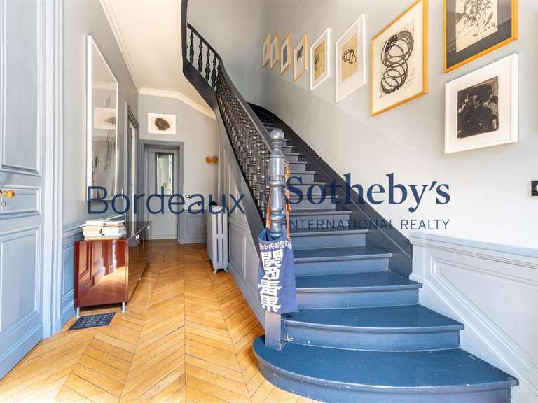 House Bordeaux - 5 bedrooms - 370m²