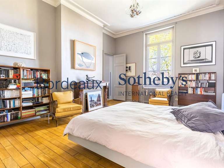 House Bordeaux - 5 bedrooms - 370m²