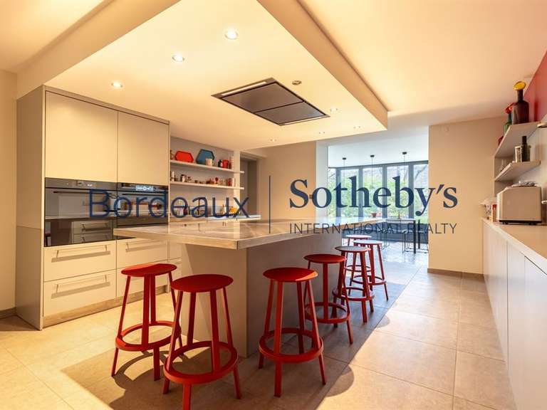 House Bordeaux - 5 bedrooms - 370m²
