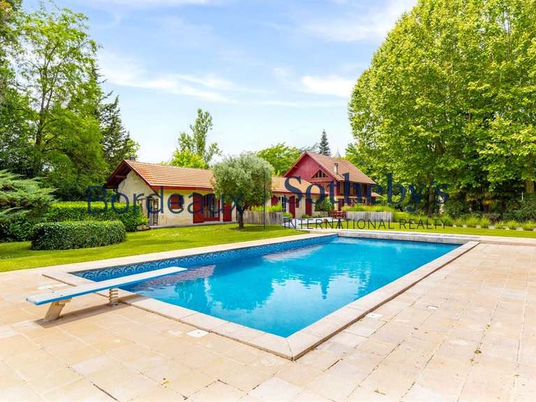 Maison Bordeaux - 4 chambres - 280m²