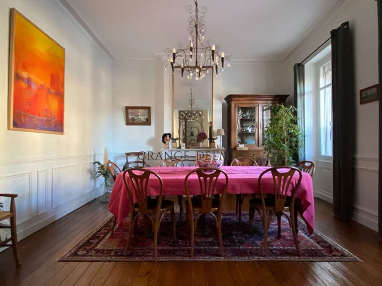 Maison Bordeaux - 7 chambres - 270m²