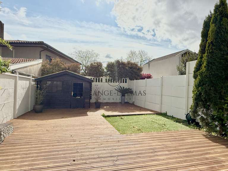 Maison Bordeaux - 4 chambres - 129m²