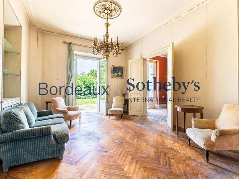 House Bordeaux - 5 bedrooms - 244m²