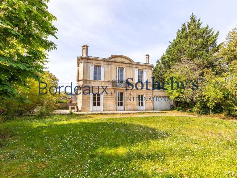 House Bordeaux - 5 bedrooms - 244m²