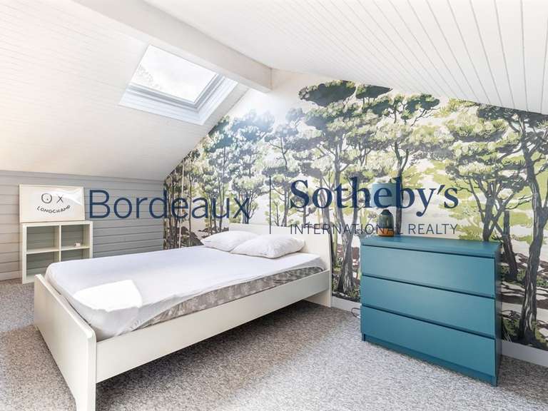 Maison Bordeaux - 6 chambres - 335m²