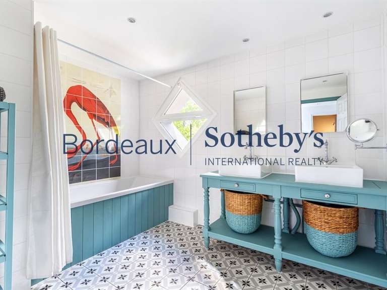 Maison Bordeaux - 6 chambres - 335m²