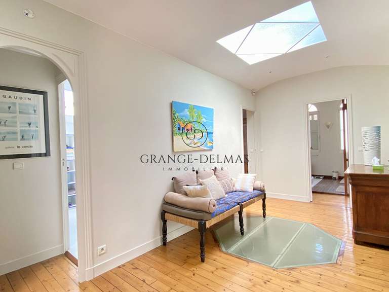 House Bordeaux - 5 bedrooms - 352m²