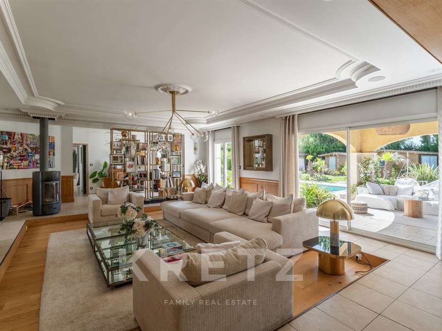 House Bordeaux