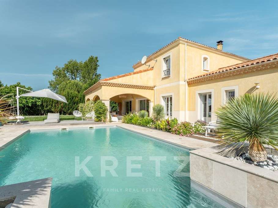 House Bordeaux