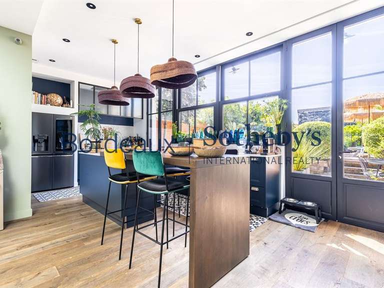 Maison Bordeaux - 3 chambres - 164m²
