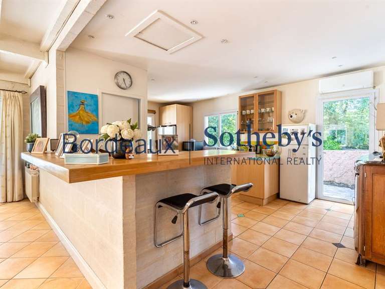House Bordeaux - 5 bedrooms - 260m²
