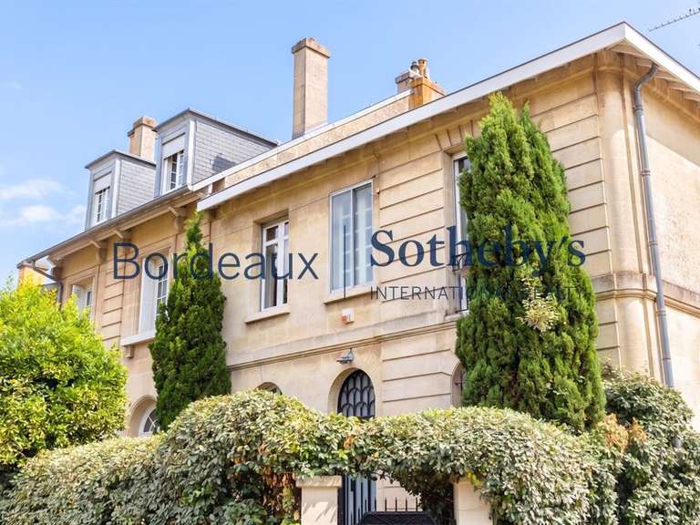 Maison Bordeaux - 5 chambres - 240m²