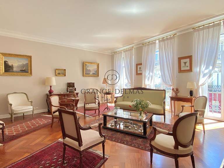 House Bordeaux - 4 bedrooms - 200m²