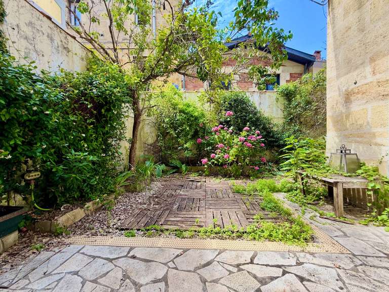 House Bordeaux - 4 bedrooms - 194m²