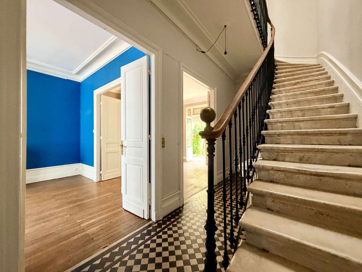 House Bordeaux