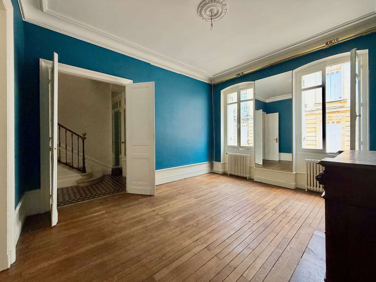 House Bordeaux