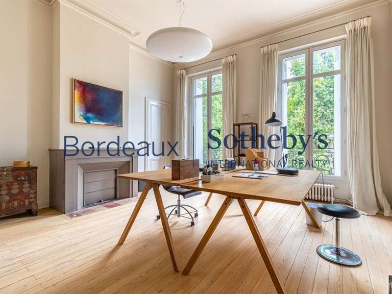 Maison Bordeaux - 6 chambres - 355m²