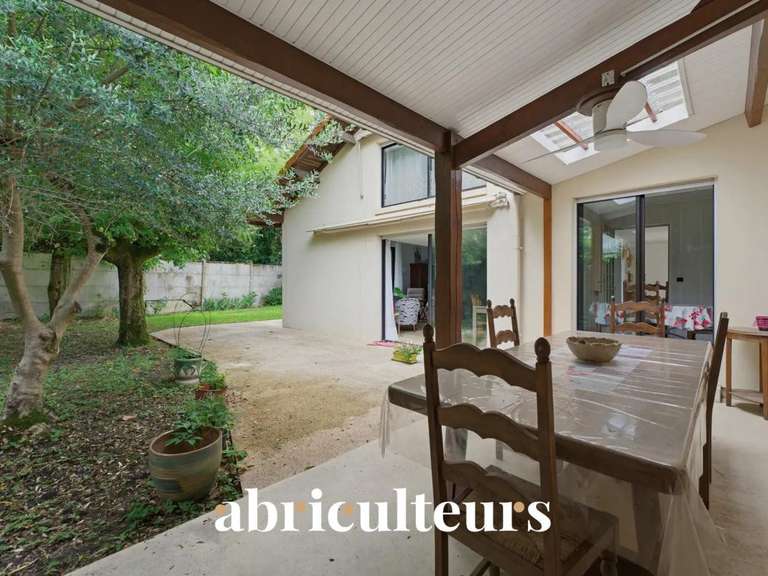 Maison Bordeaux - 3 chambres - 155m²