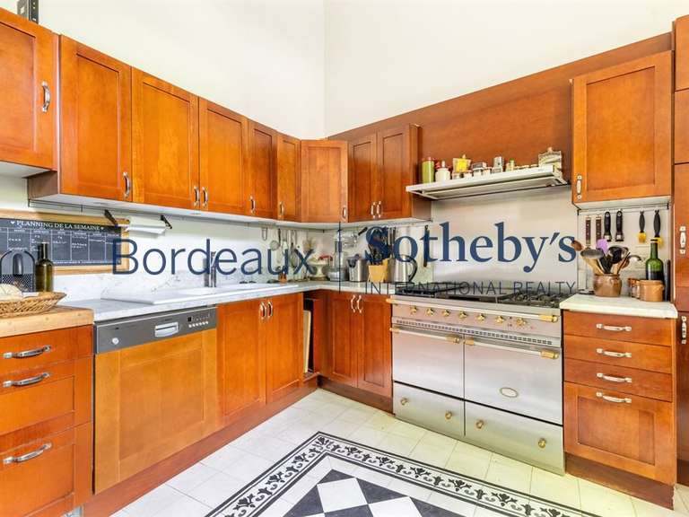 Maison Bordeaux - 6 chambres - 330m²