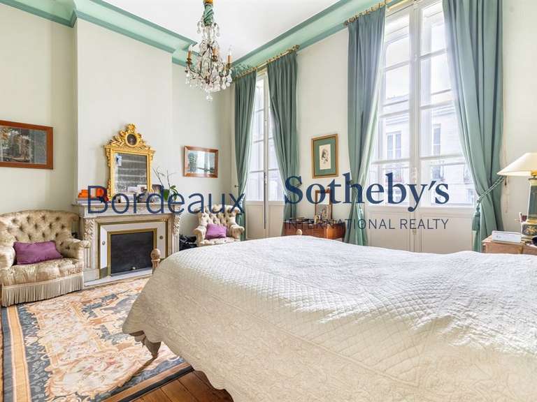 Maison Bordeaux - 6 chambres - 330m²