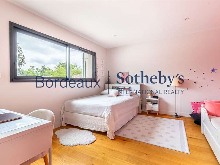 Maison Bordeaux - 4 chambres - 220m²