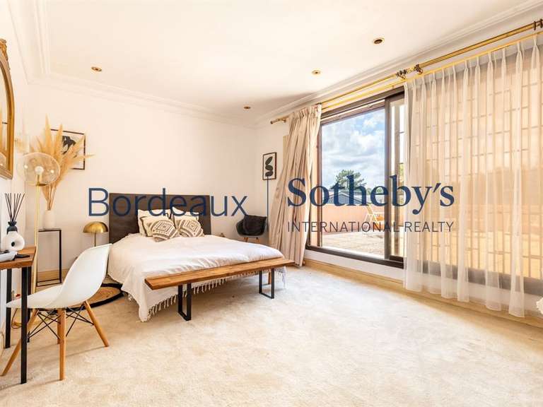 Maison Bordeaux - 4 chambres - 300m²