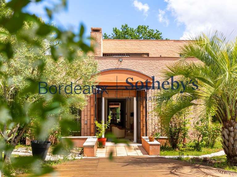 Maison Bordeaux - 4 chambres - 300m²