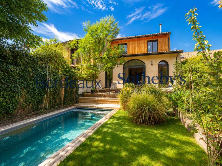 Maison Bordeaux - 4 chambres - 151m²