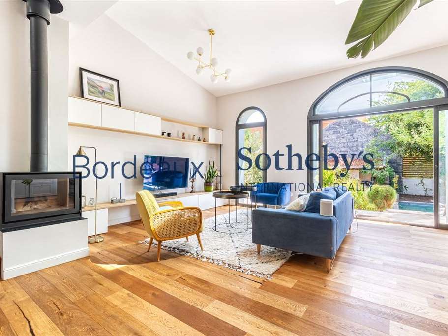 House Bordeaux