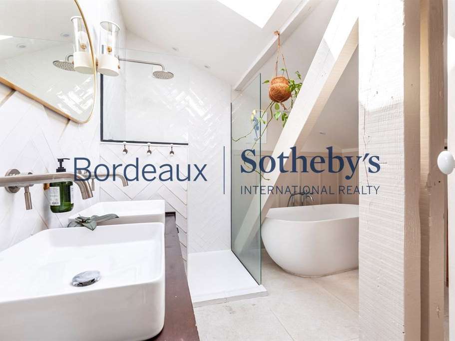 House Bordeaux
