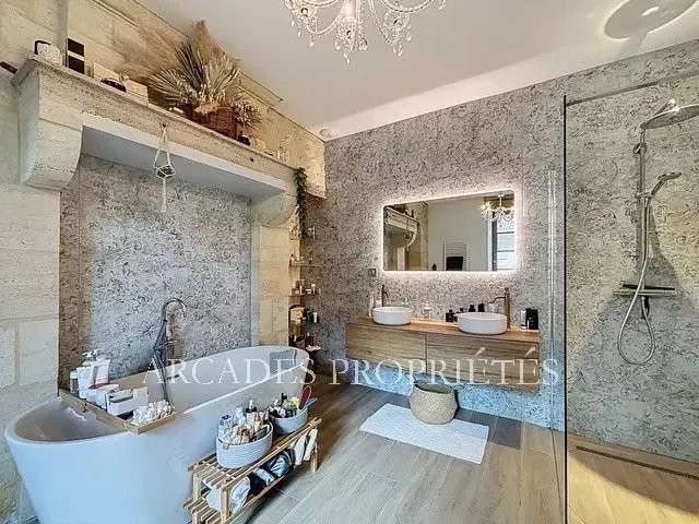 Maison Bordeaux - 3 chambres - 215m²