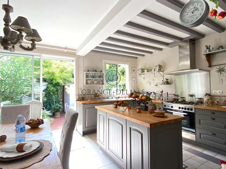 Maison Bordeaux - 4 chambres - 121m²