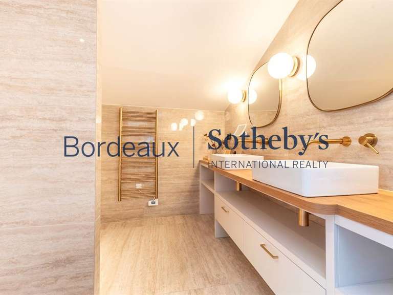 Maison Bordeaux - 4 chambres - 211m²