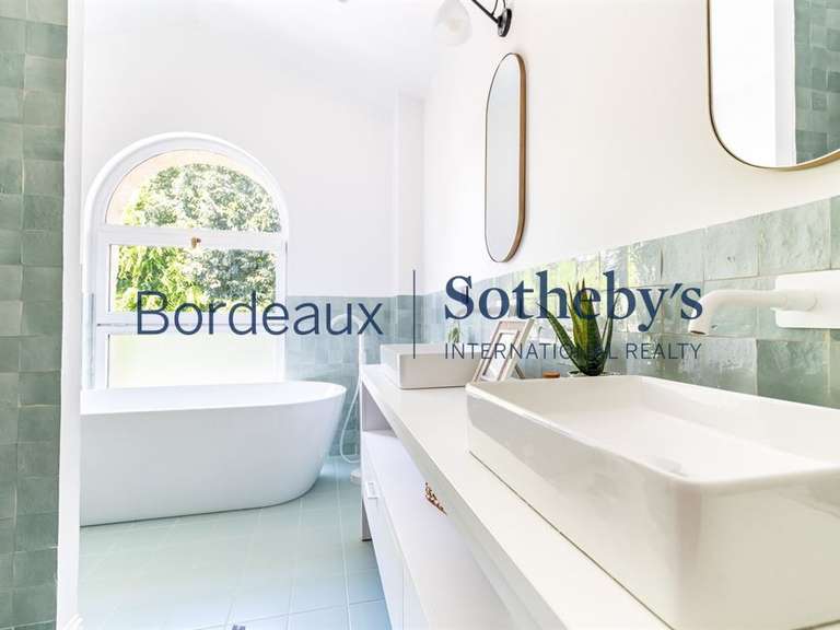 Maison Bordeaux - 4 chambres - 211m²