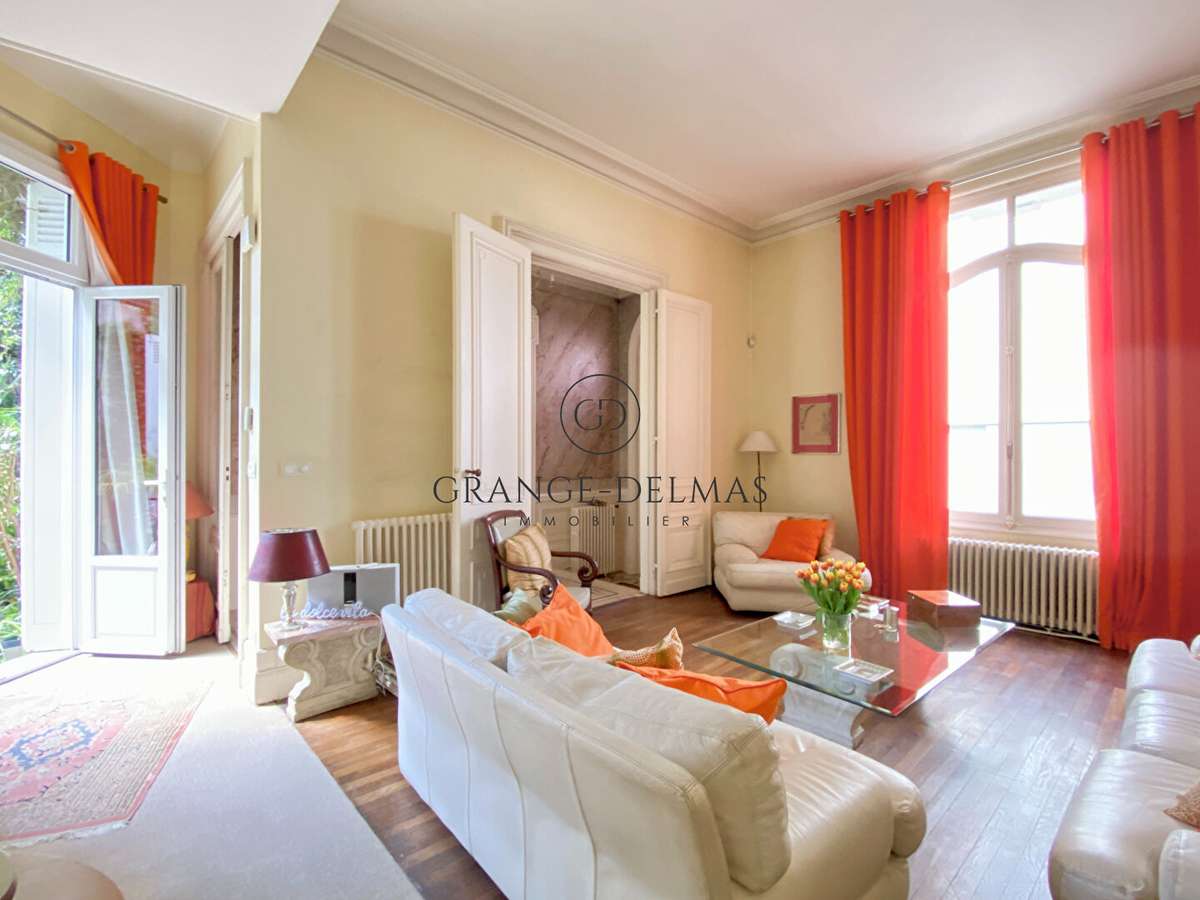 House Bordeaux