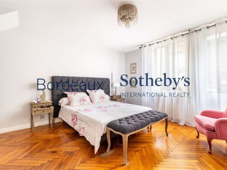 Maison Bordeaux - 4 chambres - 290m²