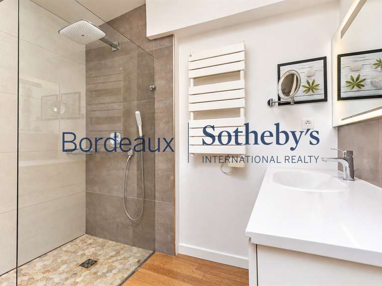 Maison Bordeaux - 4 chambres - 290m²