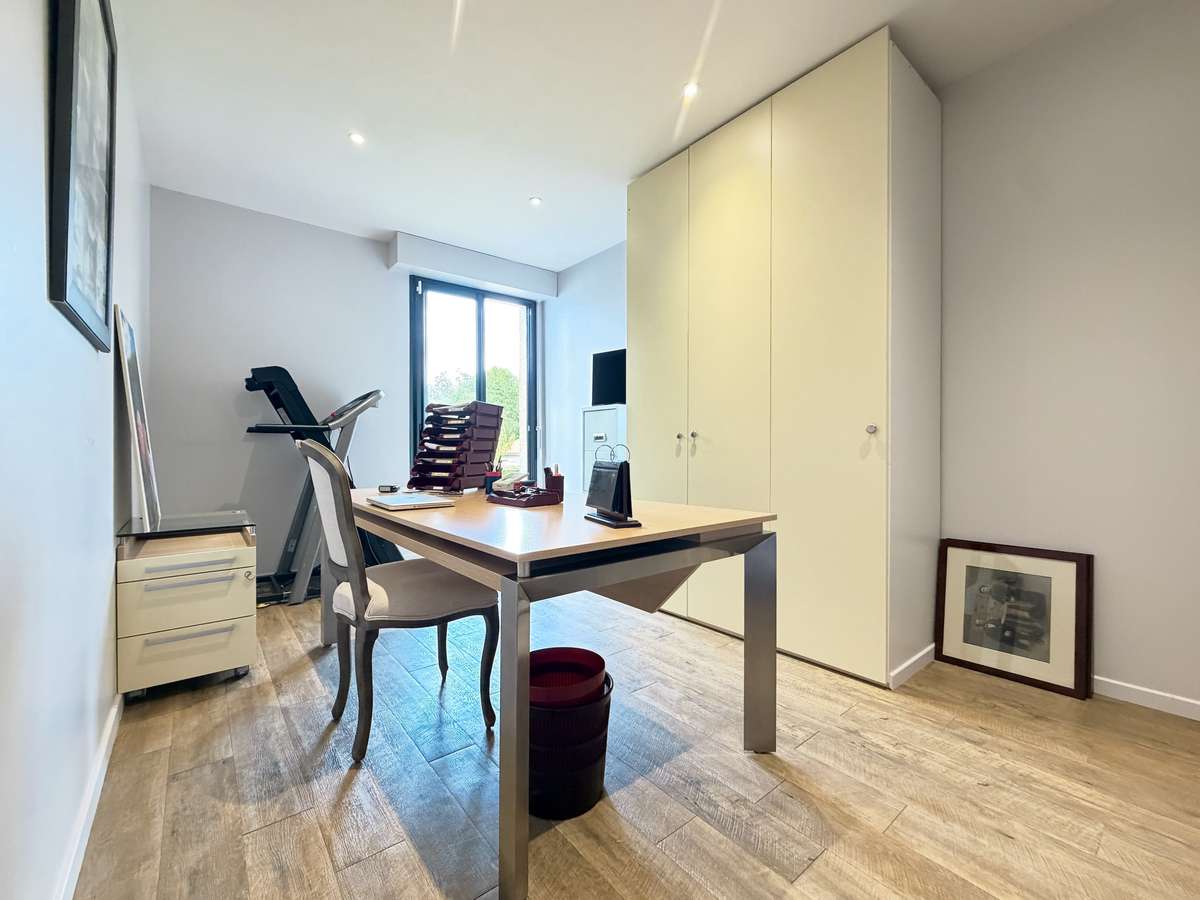 House Bordeaux