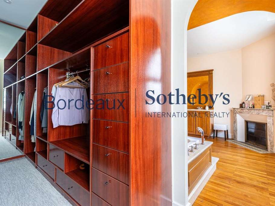 House Bordeaux
