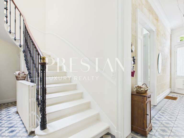 House Bordeaux - 6 bedrooms - 373m²
