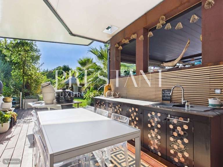 House Bordeaux - 5 bedrooms - 379m²