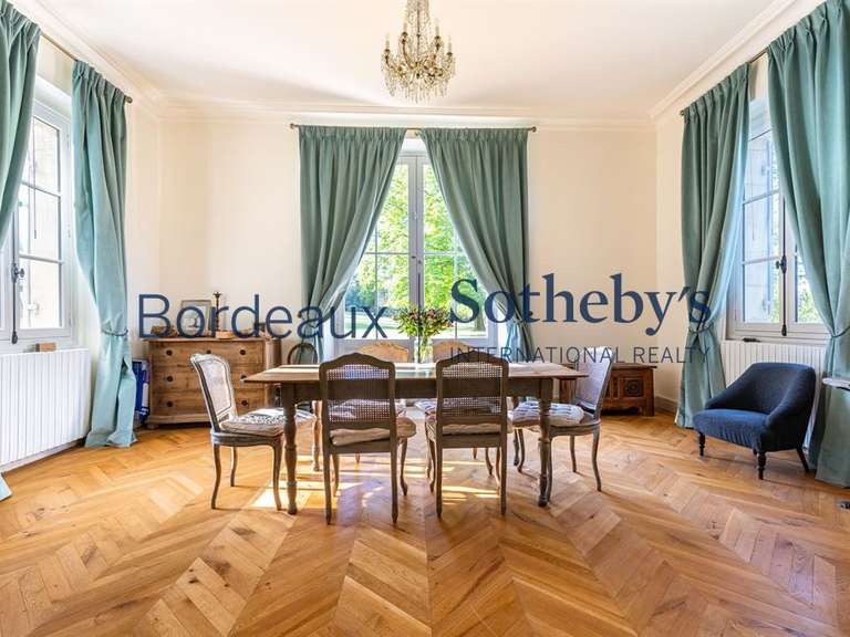Propriété Bordeaux - 6 chambres - 600m²