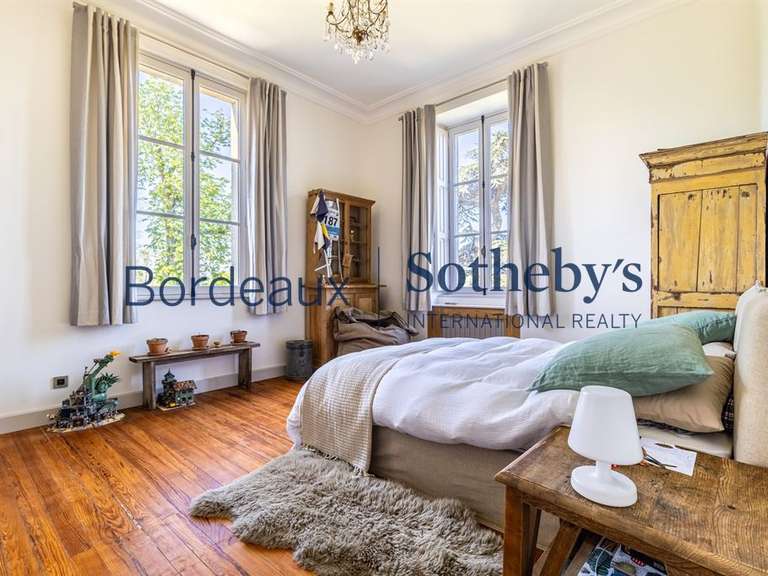 Propriété Bordeaux - 6 chambres - 600m²